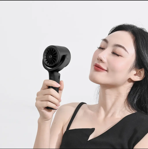 High Speed Rotating Fan