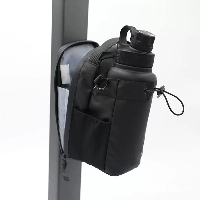 Magnet Fitness Water Bottle Pouch & Phone Holder