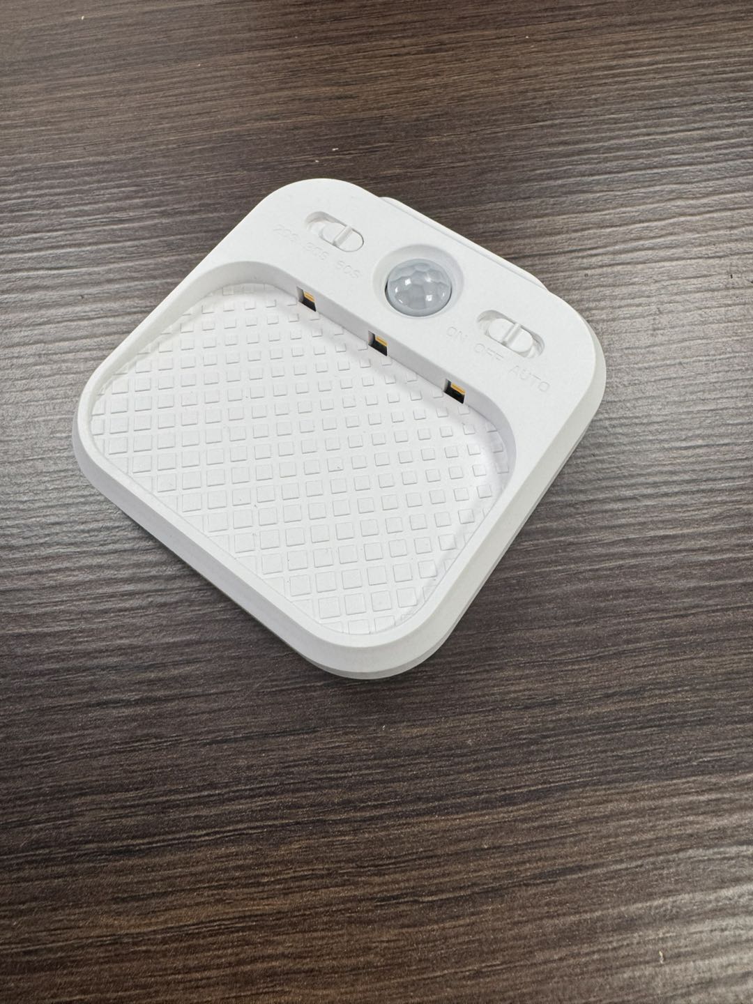 Wireless Motion Sensor LED Light – Lights Up Only When You Need It!
